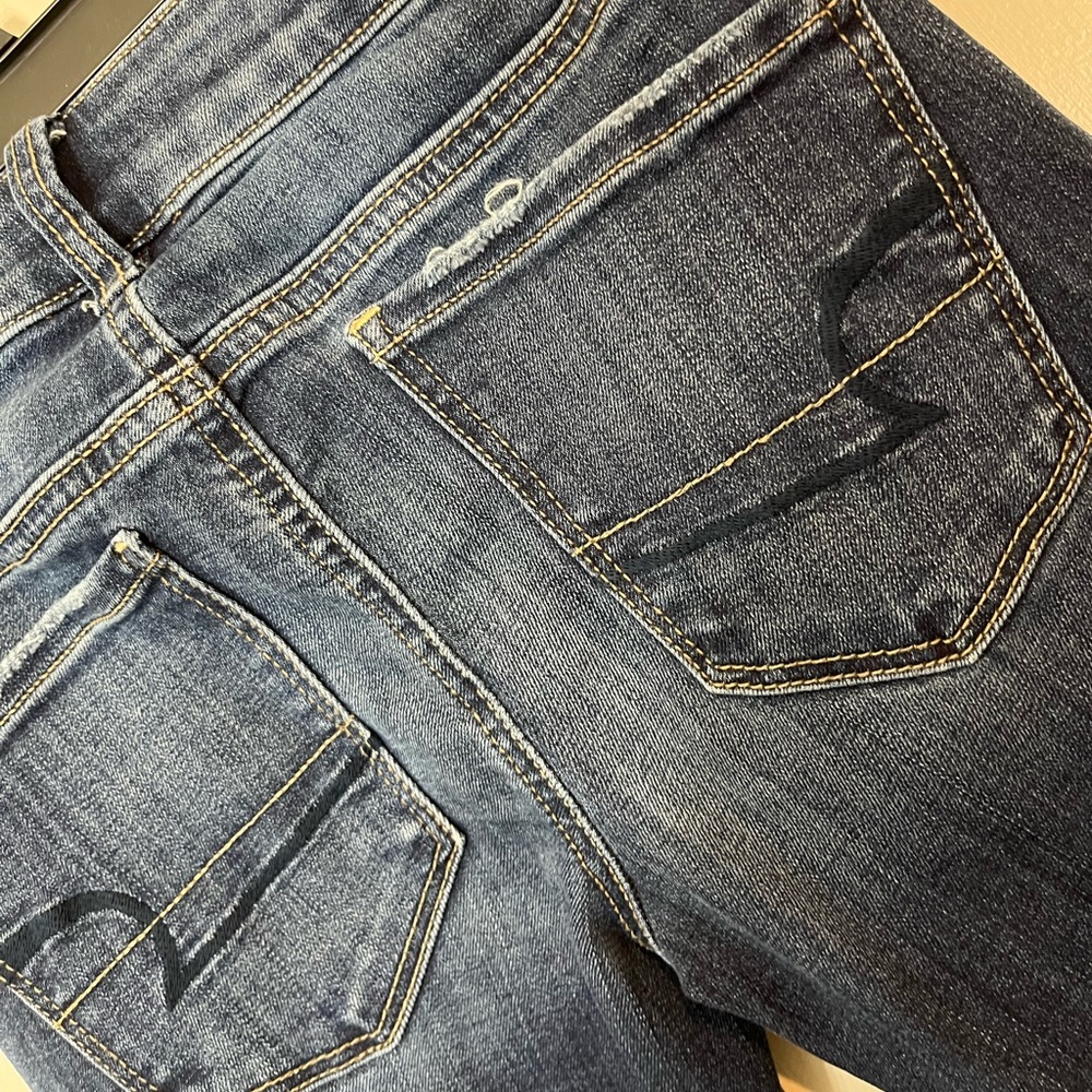American Eagle Skinny Jeans - Picture 3 of 5